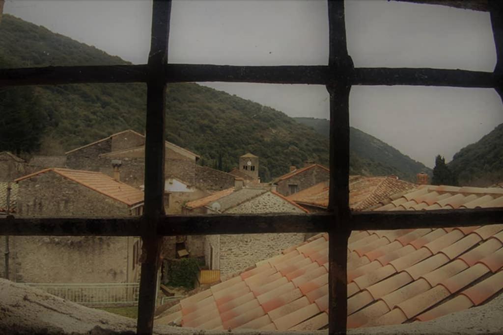 Villa Havre De Paix Au Pied De La Montagne Les Ilhes Esterno foto